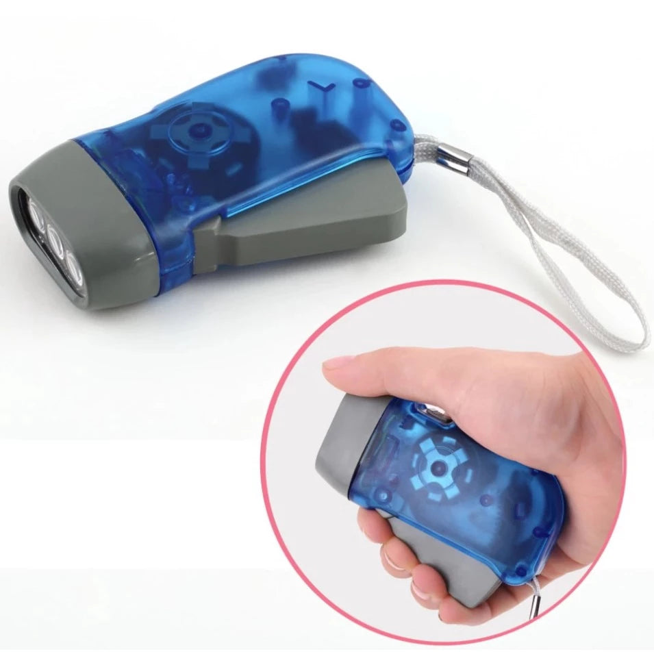 Lanterna De Dinamo com 3 leds funciona pressionando recarregavel Não Usa Pilhas