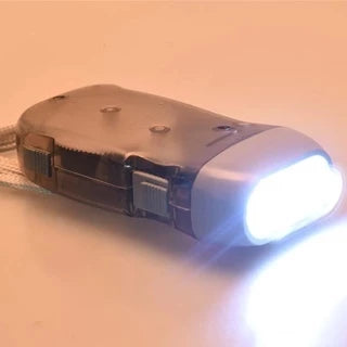 Lanterna De Dinamo com 3 leds funciona pressionando recarregavel Não Usa Pilhas